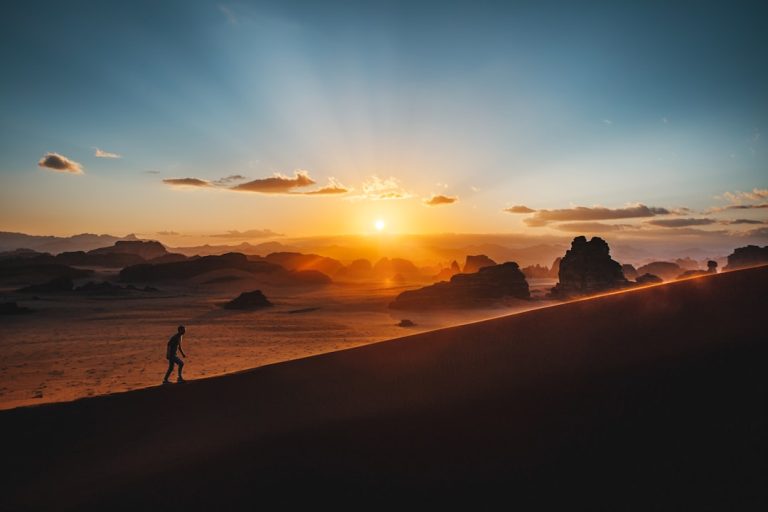 Luxury vs. Affordable Travel: Finding the Perfect Balance